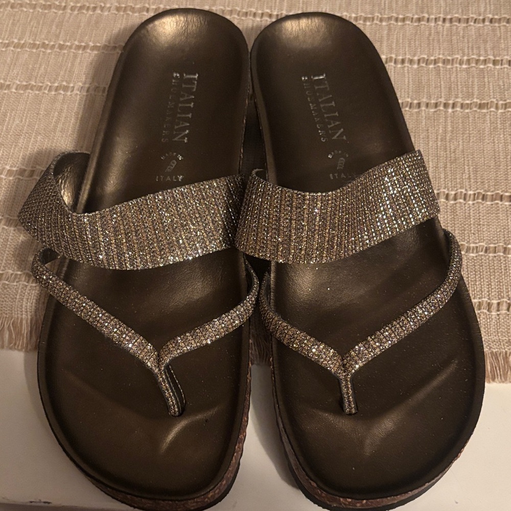 Italian Shoemakers Sparkling Sandals in Gold